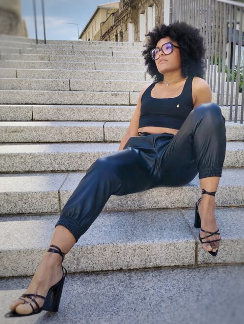 Pantalon similicuir esprit jogging